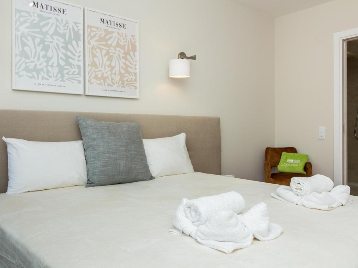Green C Apartment - Luxurious & Playground & Garage アルブフェイラ エクステリア 写真